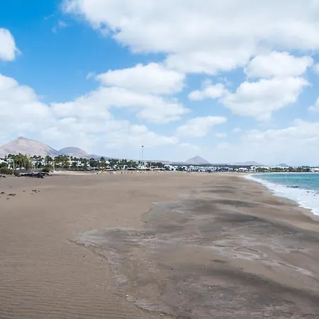 Apartment Casa Coral With Sea Views & Ac Puerto del Carmen (Lanzarote)