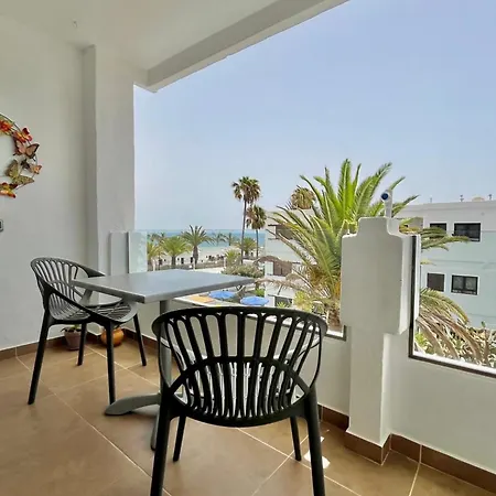 Apartment Casa Coral With Sea Views & Ac Puerto del Carmen (Lanzarote)